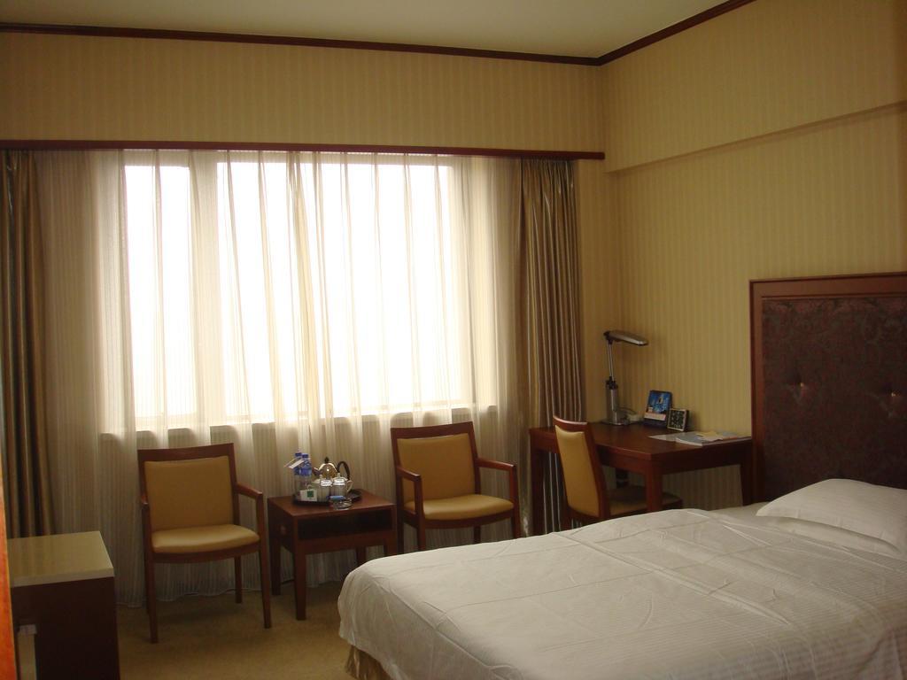 Dalian Royal Hotel Habitación foto